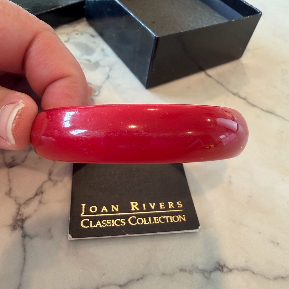 Joan Rivers Classics Collection Red Lucite Bangle With Original Box